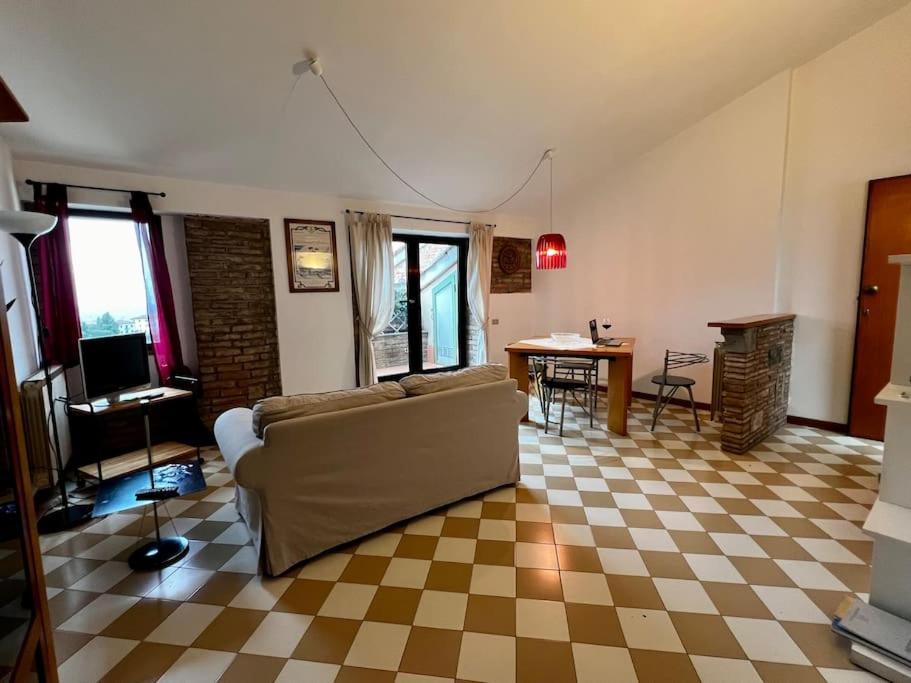 Apartmán La Mansarda San Miniato Exteriér fotografie